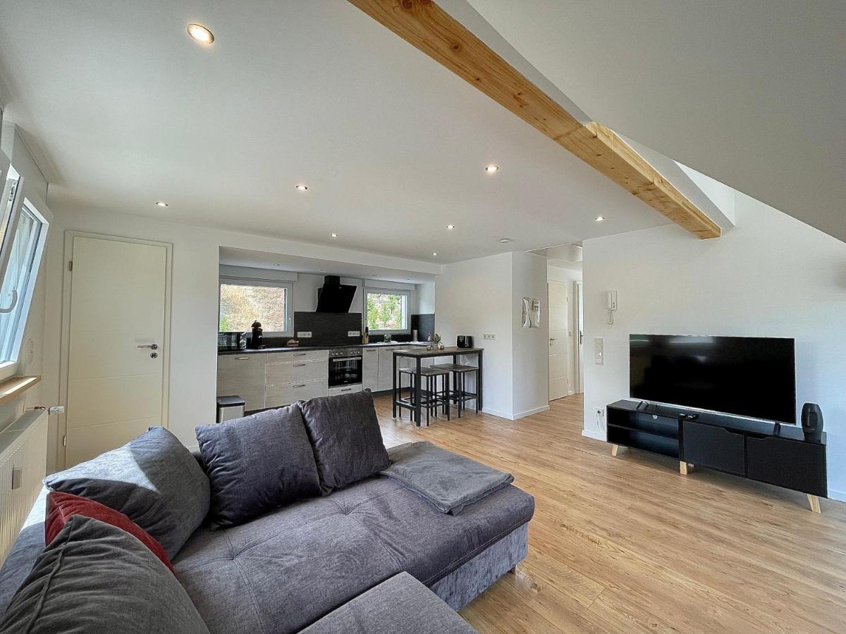 Sky Apartment, Blick Zur Mosel, Grosser Balkon, Kaffeemaschine, Smart Tv Zell Buitenkant foto