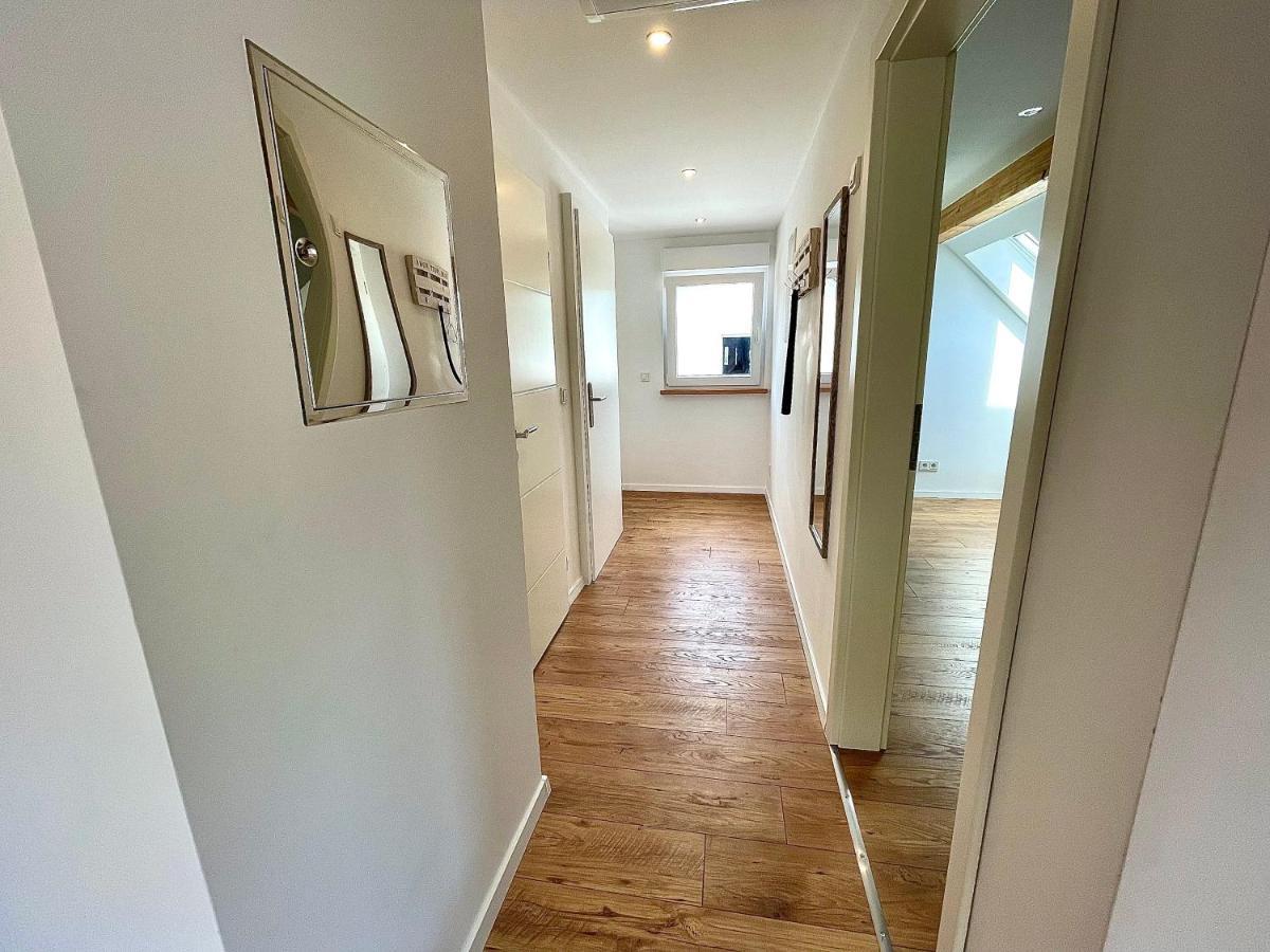 Sky Apartment, Blick Zur Mosel, Grosser Balkon, Kaffeemaschine, Smart Tv Zell Buitenkant foto